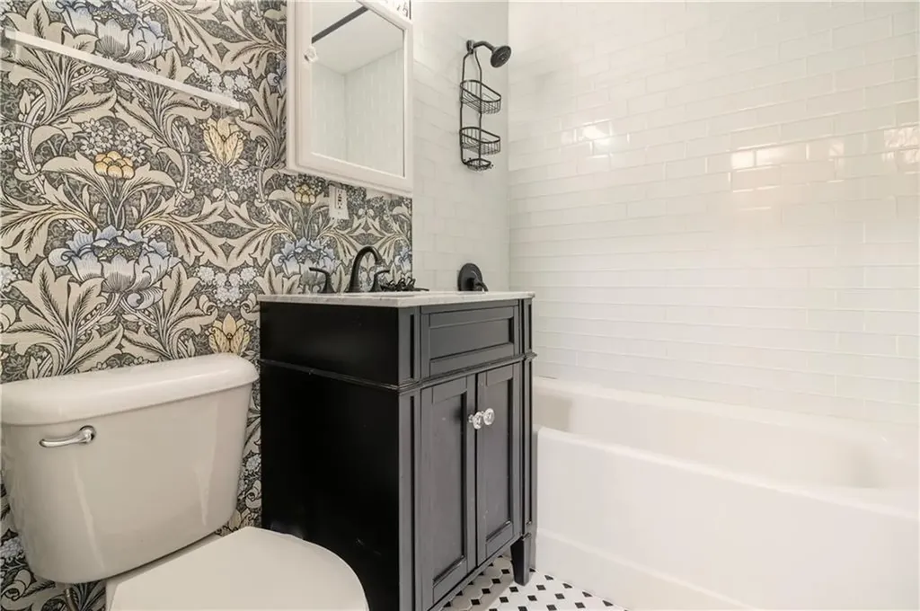 388 South Main Street Providence RI 02903