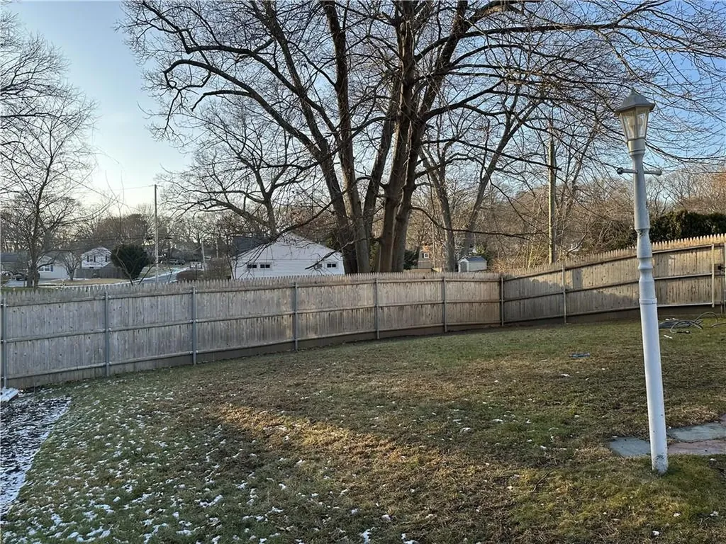 134 Blue Hill Drive Warwick RI 02886