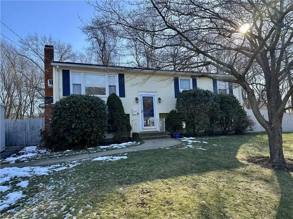 134 Blue Hill Drive Warwick RI 02886