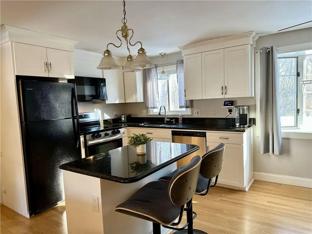 134 Blue Hill Drive Warwick RI 02886