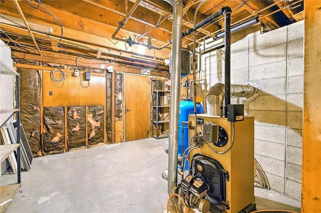 98 Iroquois Road Cumberland RI 02864