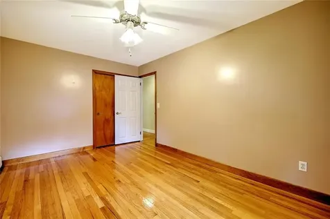 98 Iroquois Road Cumberland RI 02864