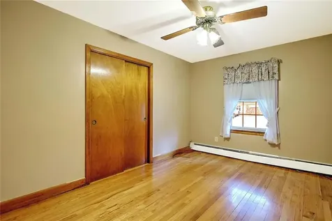 98 Iroquois Road Cumberland RI 02864