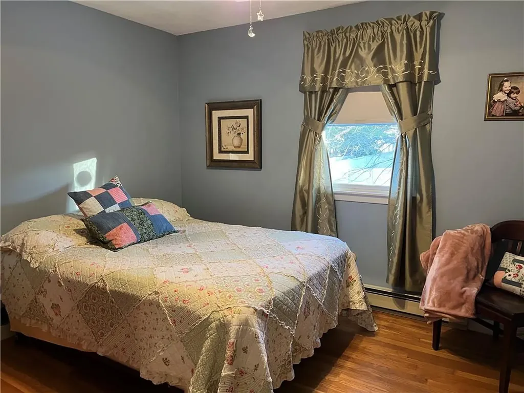 77 Birchwood Lane West Warwick RI 02893