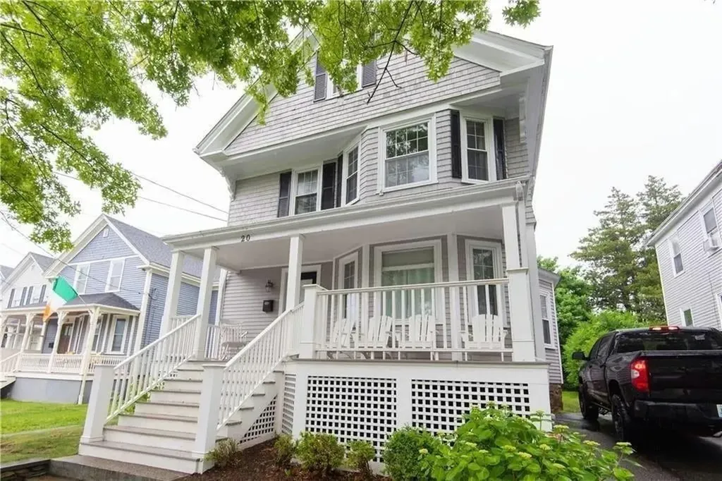 20 Carroll Avenue Newport RI 02840