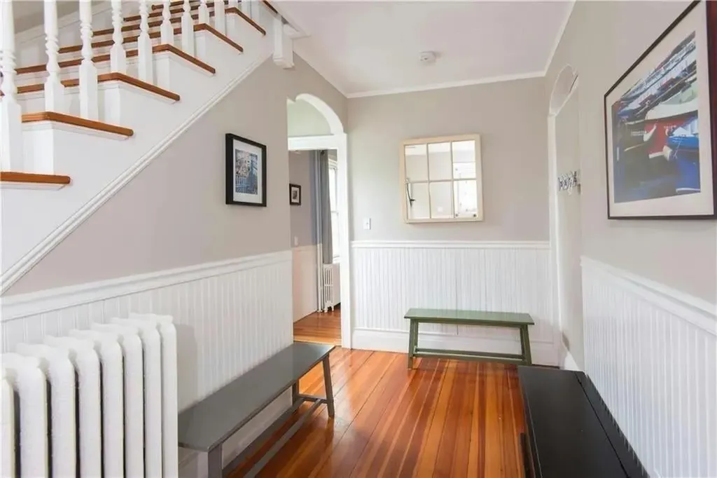 20 Carroll Avenue Newport RI 02840
