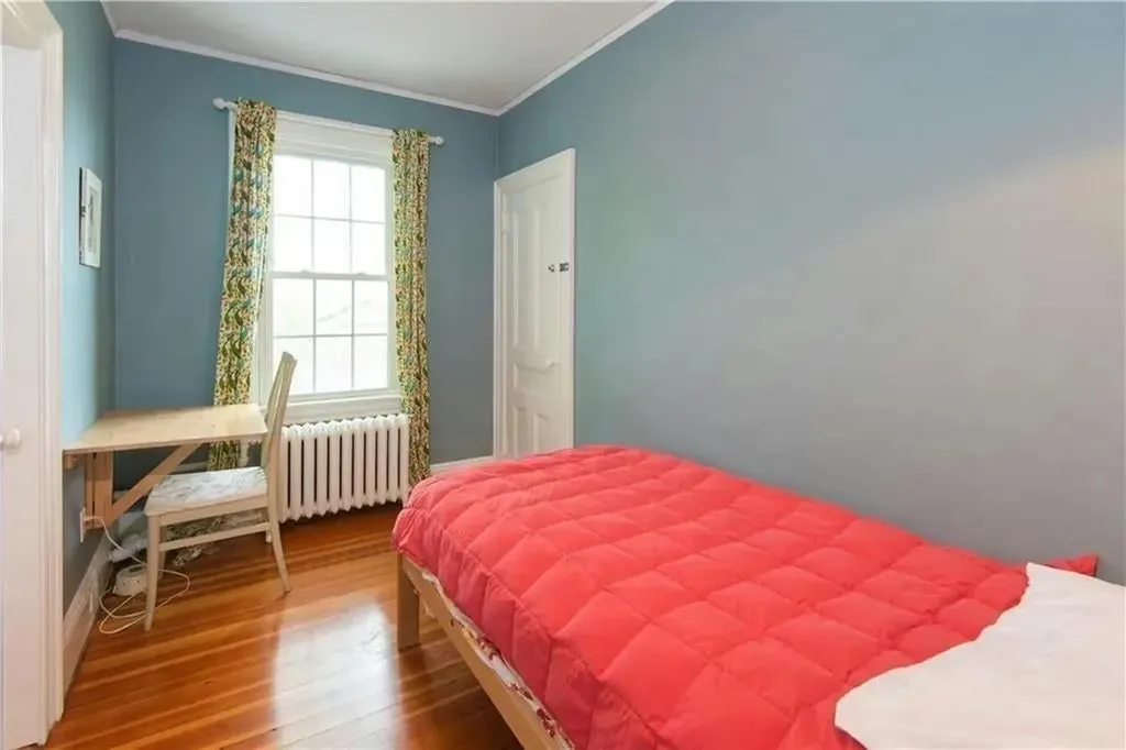 20 Carroll Avenue Newport RI 02840