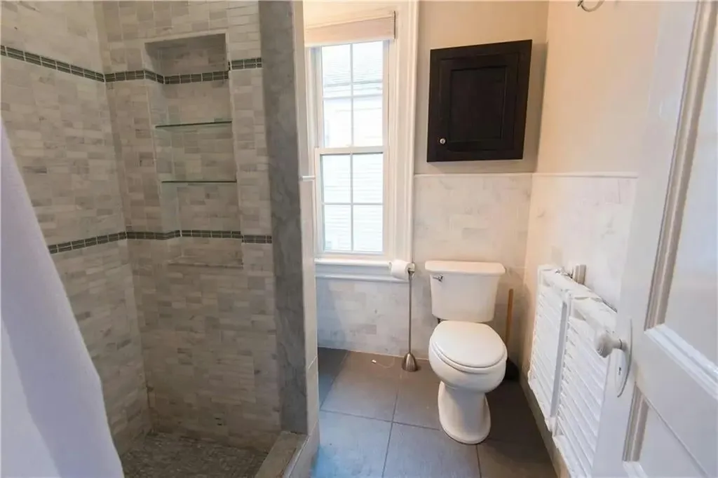 20 Carroll Avenue Newport RI 02840