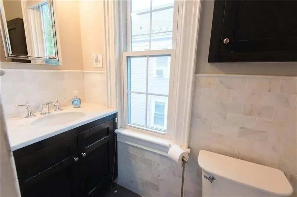 20 Carroll Avenue Newport RI 02840