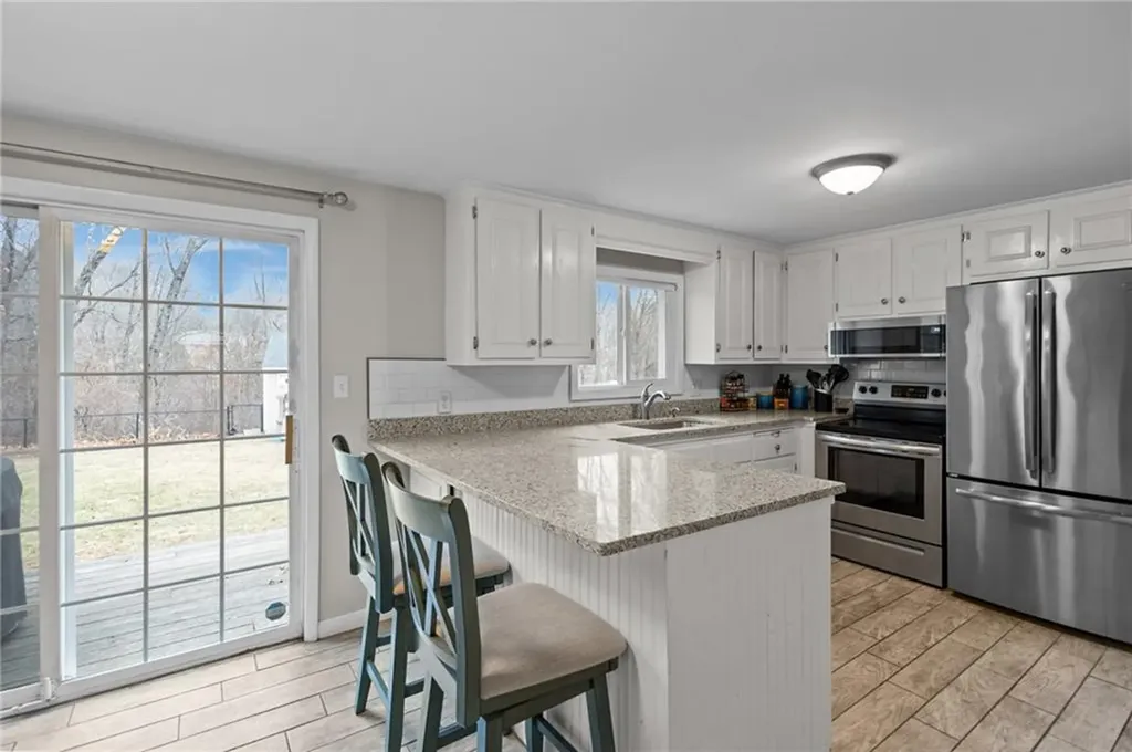 33 New York Avenue Cumberland RI 02864