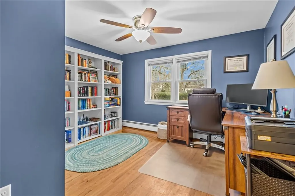 33 New York Avenue Cumberland RI 02864