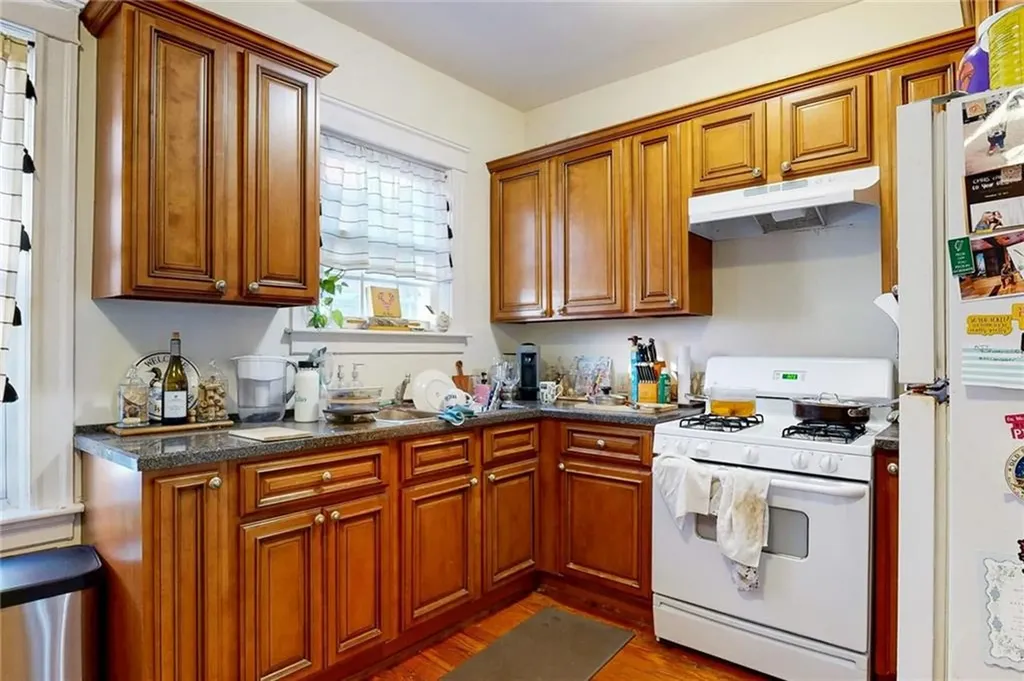 139 141 Lancaster Street Providence RI 02906