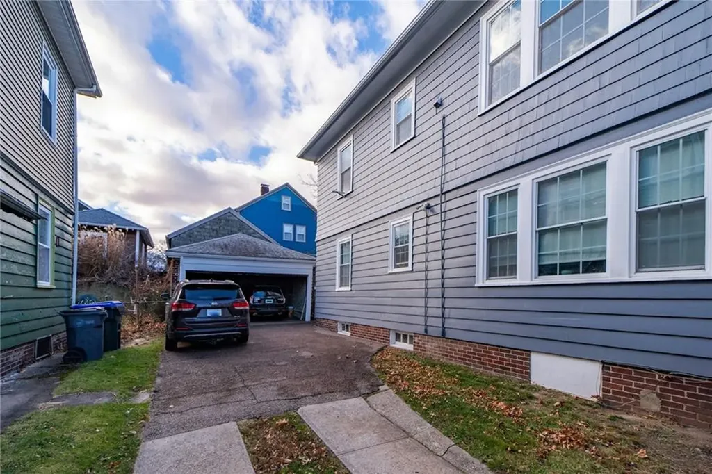 139 141 Lancaster Street Providence RI 02906