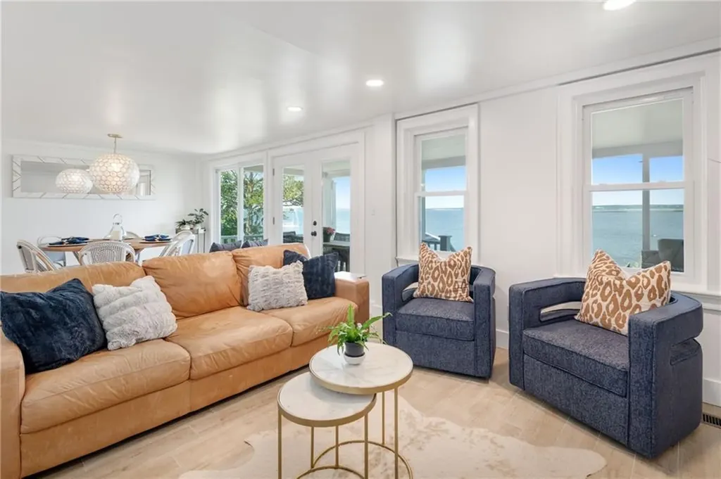 376 East Shore Road Jamestown RI 02835