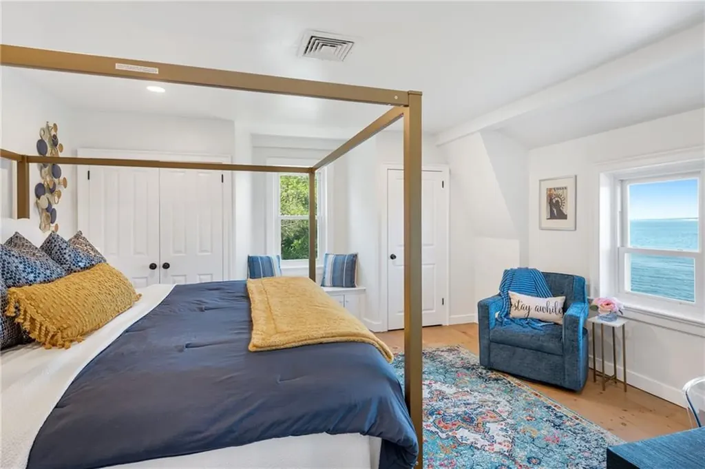 376 East Shore Road Jamestown RI 02835