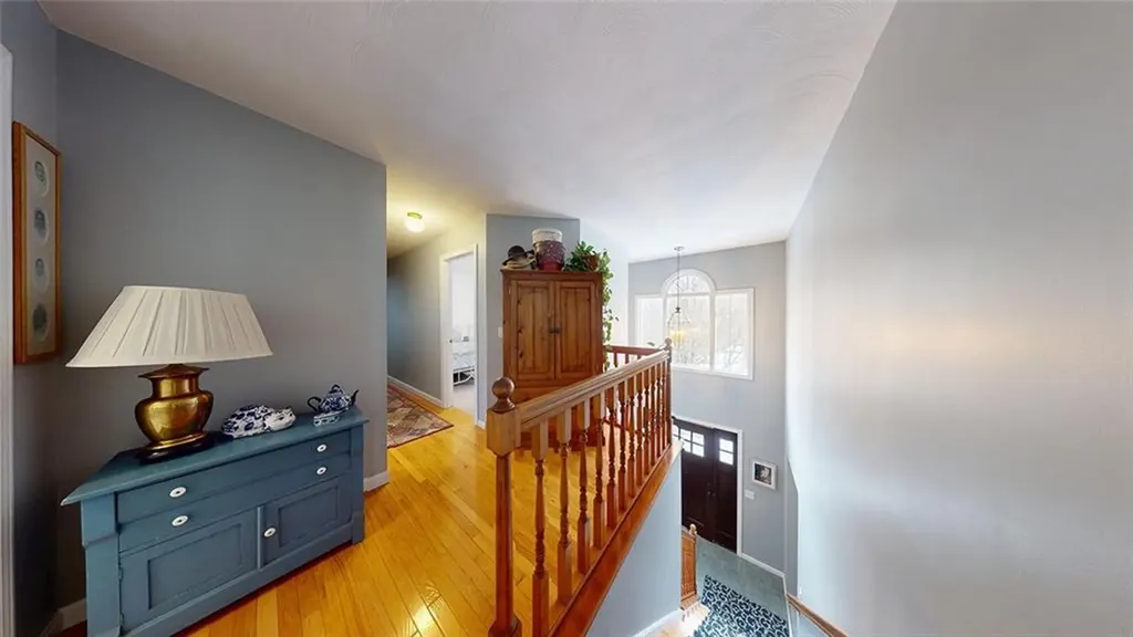 24 Ridge Crest Lane South Kingstown RI 02879