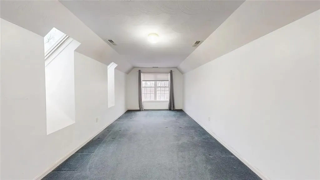 24 Ridge Crest Lane South Kingstown RI 02879