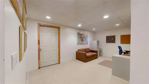 24 Ridge Crest Lane South Kingstown RI 02879