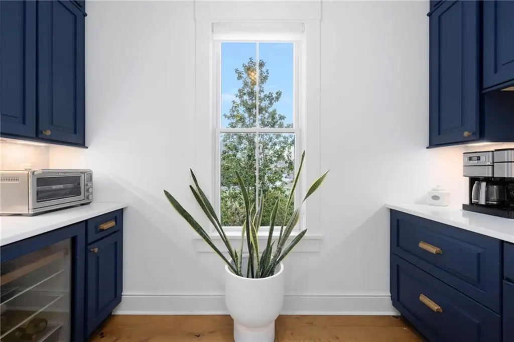 12 Taylor Road Portsmouth RI 02871