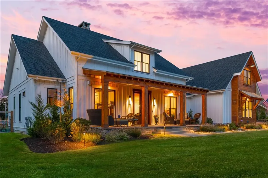 12 Taylor Road Portsmouth RI 02871