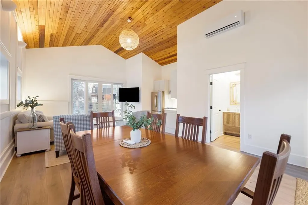 12 Taylor Road Portsmouth RI 02871