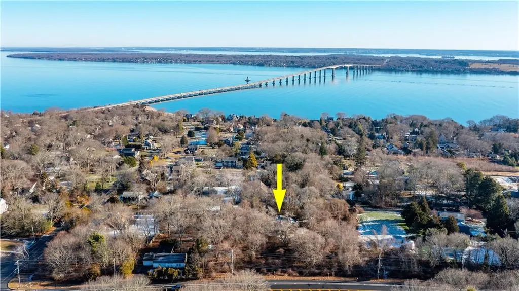 35 Sunset Avenue North Kingstown RI 02874