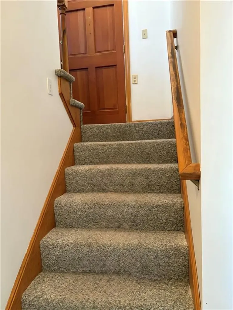 2 Valley Street Lincoln RI 02838