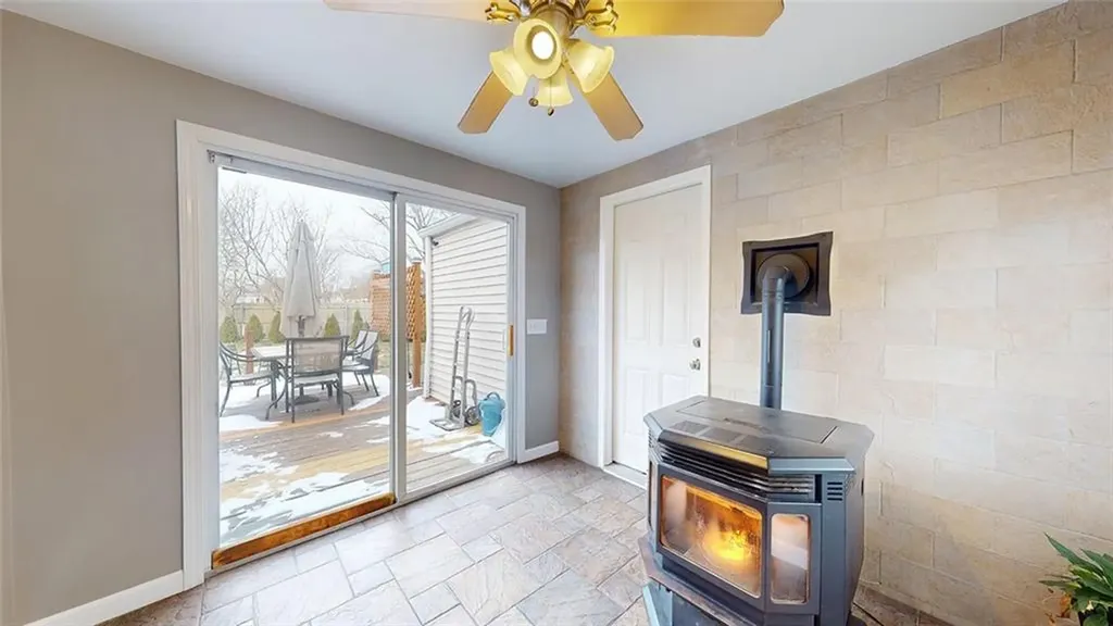 6 Meadowcrest Drive East Providence RI 02915