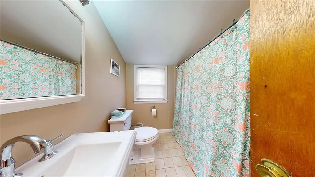 6 Meadowcrest Drive East Providence RI 02915