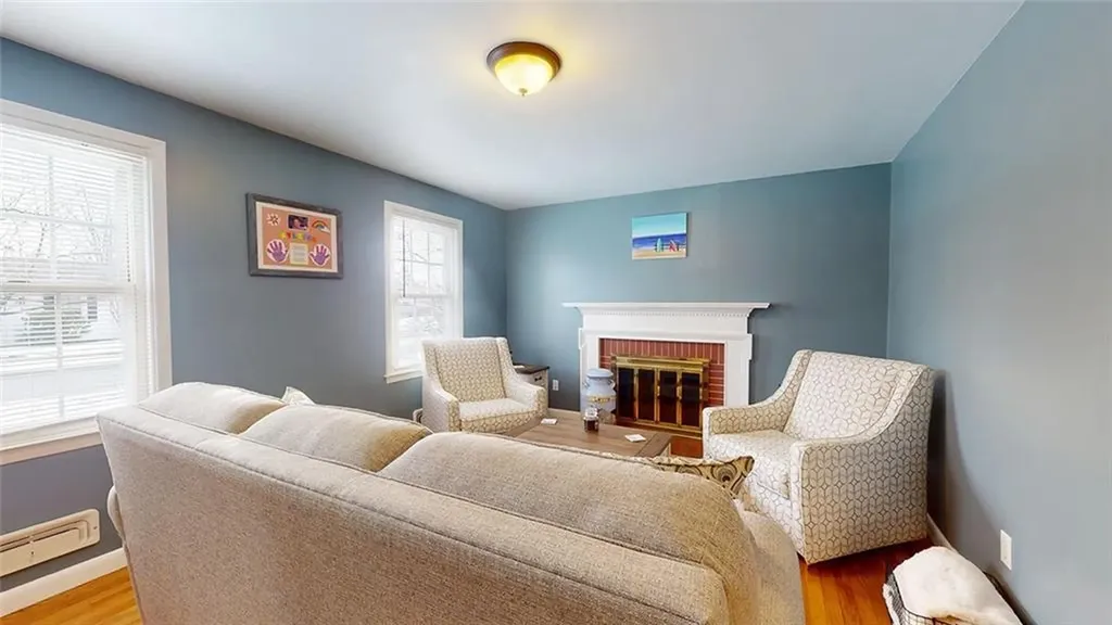 6 Meadowcrest Drive East Providence RI 02915