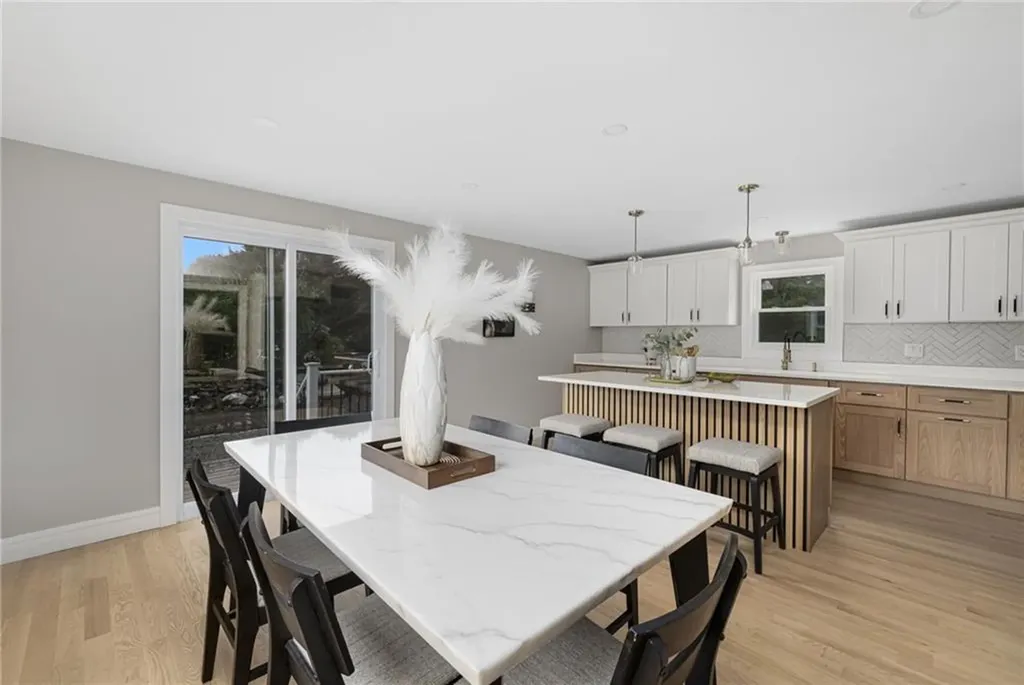 63 Aspen Road South Kingstown RI 02879