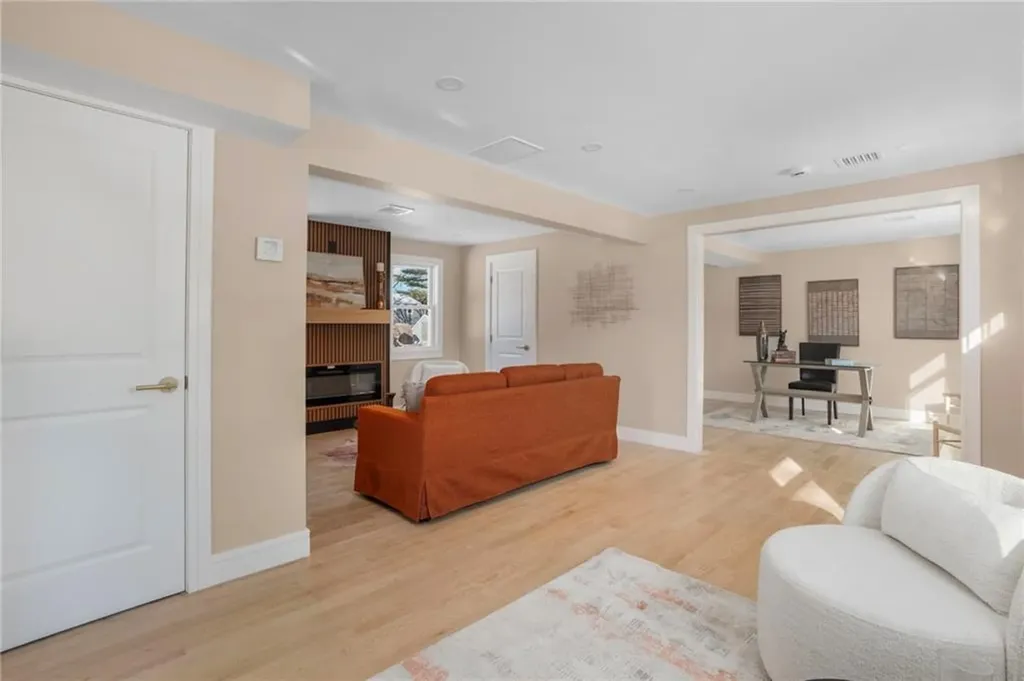 63 Aspen Road South Kingstown RI 02879