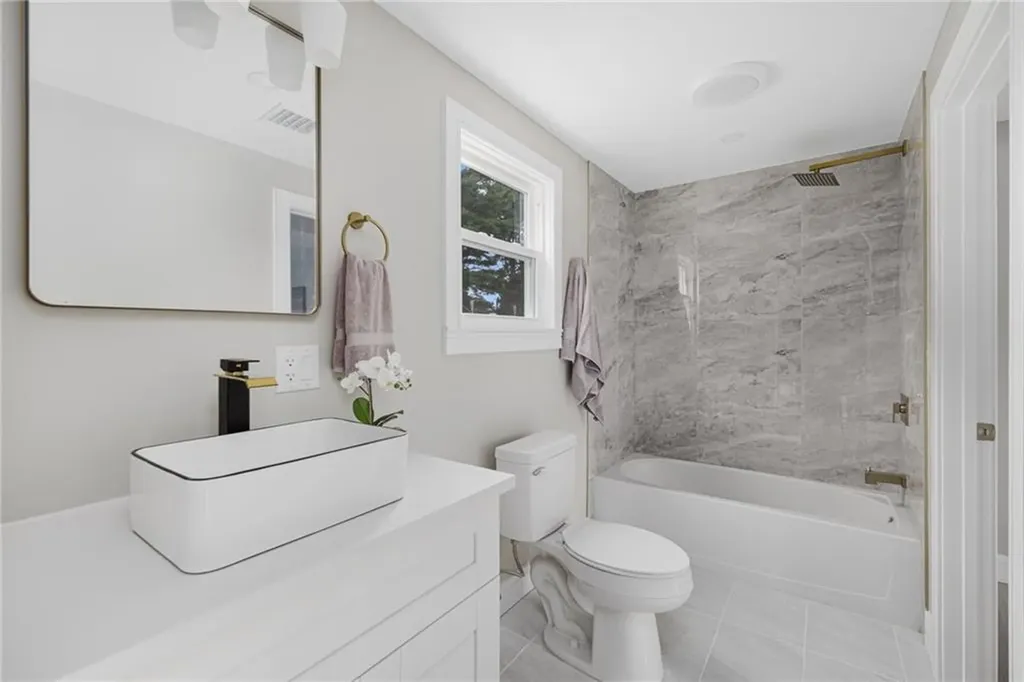 63 Aspen Road South Kingstown RI 02879