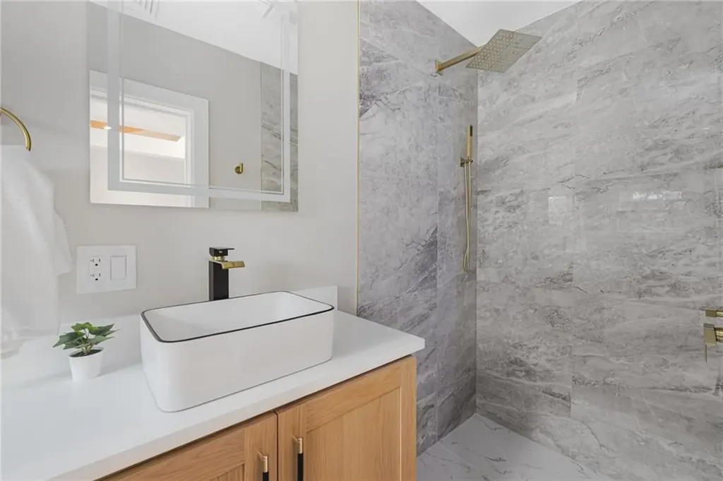 63 Aspen Road South Kingstown RI 02879