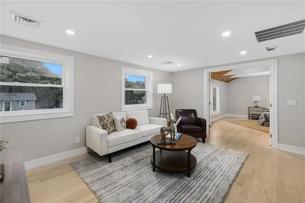 63 Aspen Road South Kingstown RI 02879