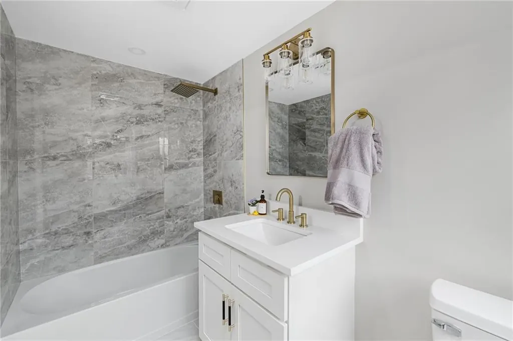 63 Aspen Road South Kingstown RI 02879