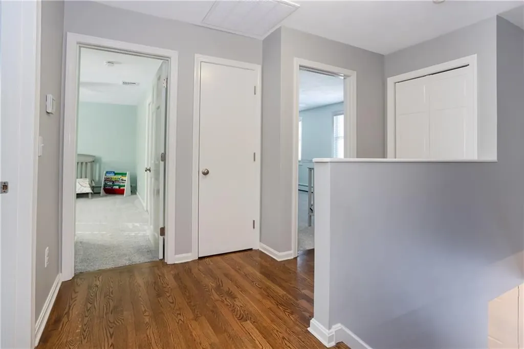 68 Fox Run Cranston RI 02921