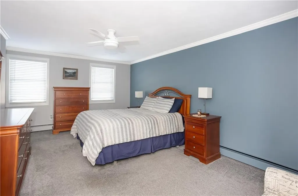 68 Fox Run Cranston RI 02921