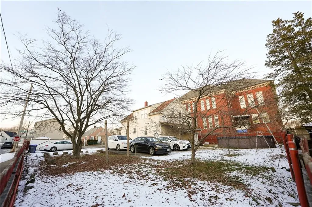 85 Berkshire Street Providence RI 02908