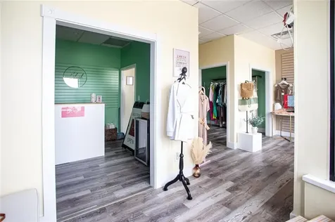 39 Main Road Tiverton RI 02878