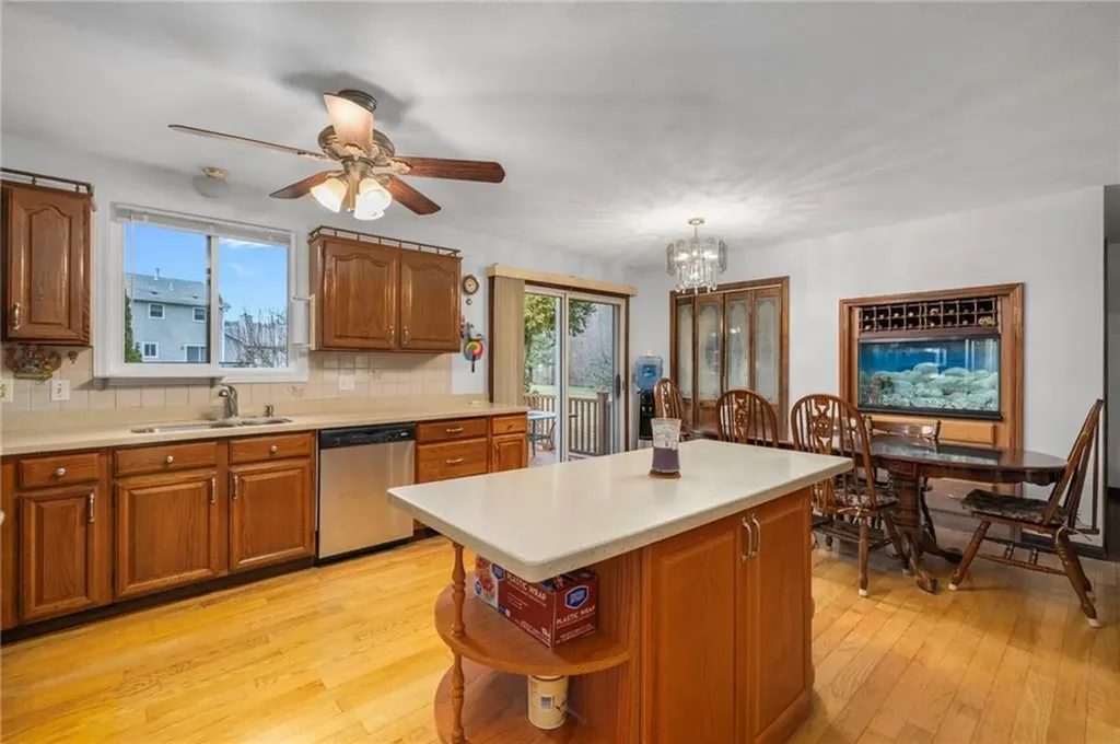 65 Janet Drive Cranston RI 02921