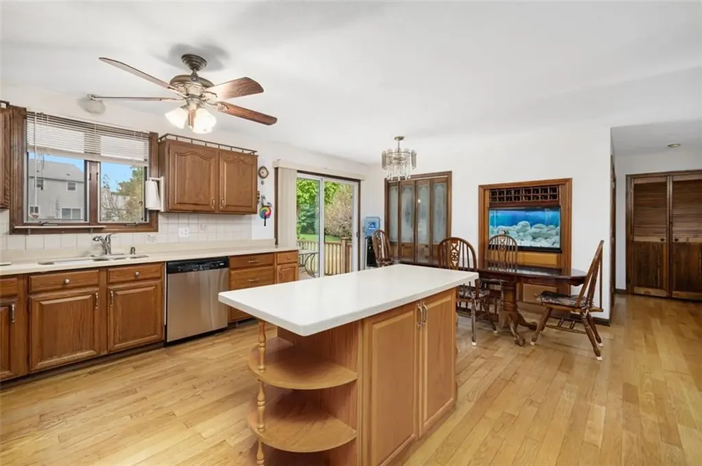 65 Janet Drive Cranston RI 02921