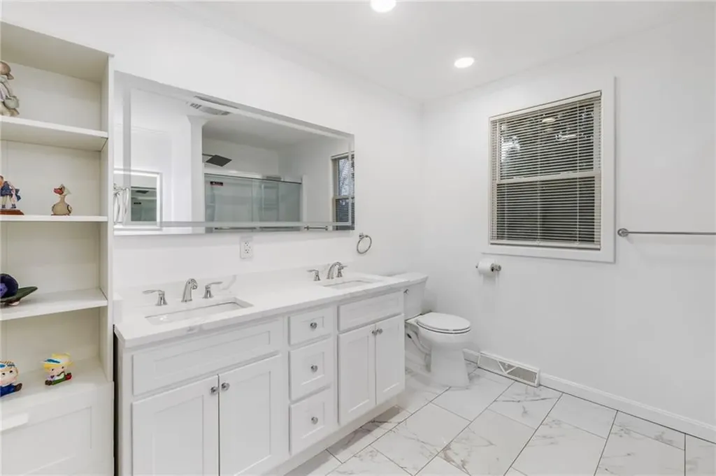 65 Janet Drive Cranston RI 02921