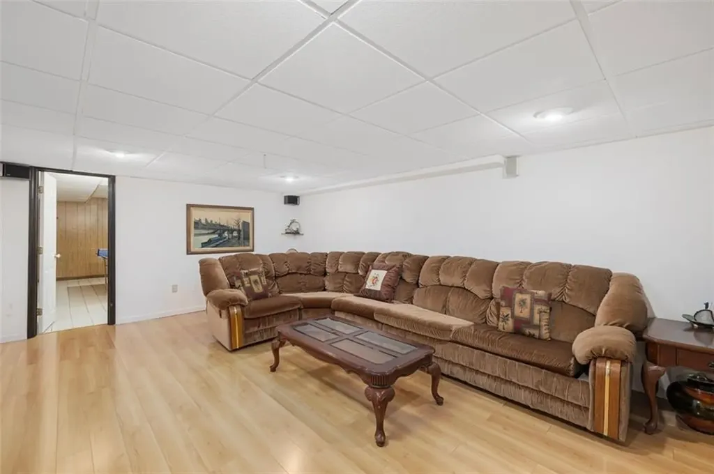 65 Janet Drive Cranston RI 02921