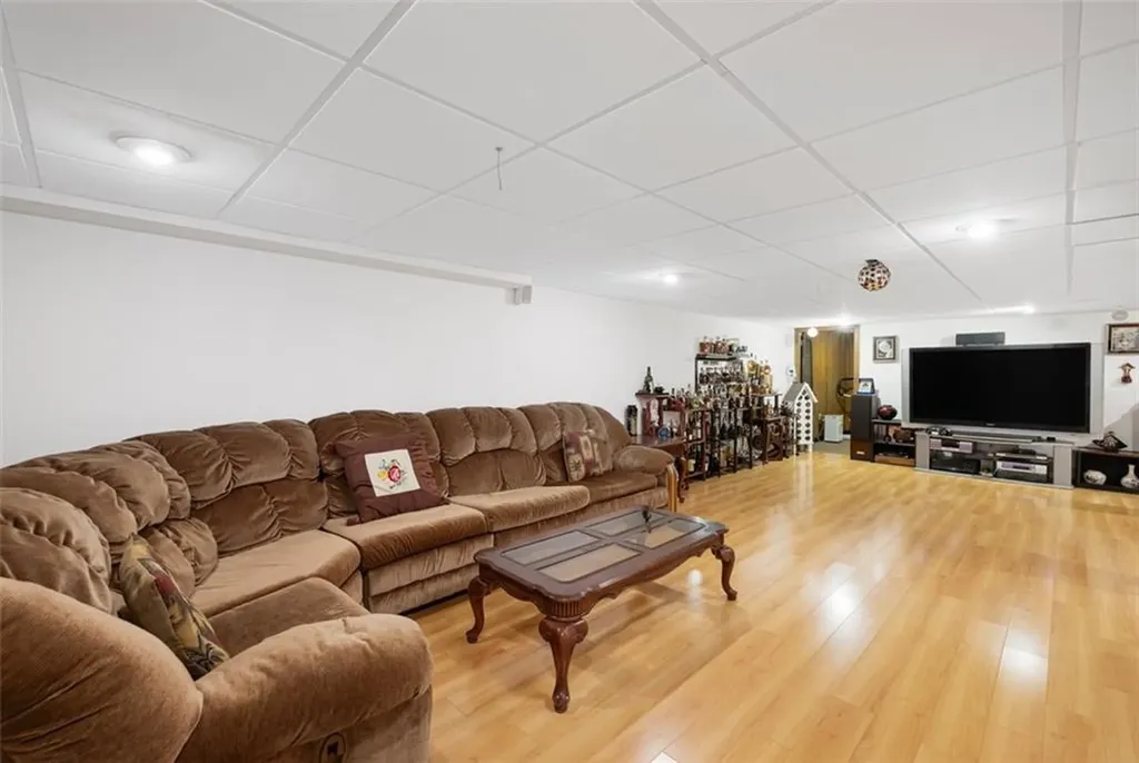 65 Janet Drive Cranston RI 02921