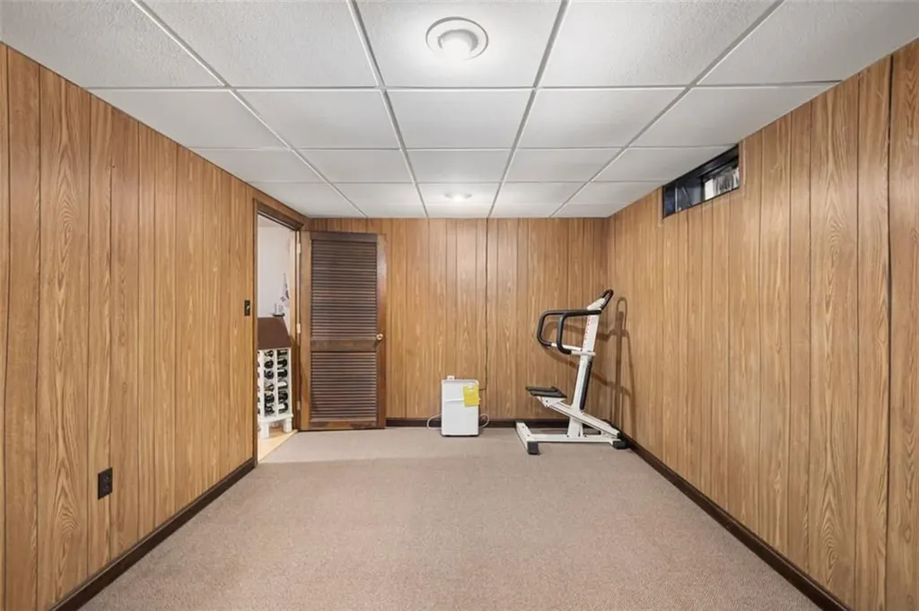 65 Janet Drive Cranston RI 02921