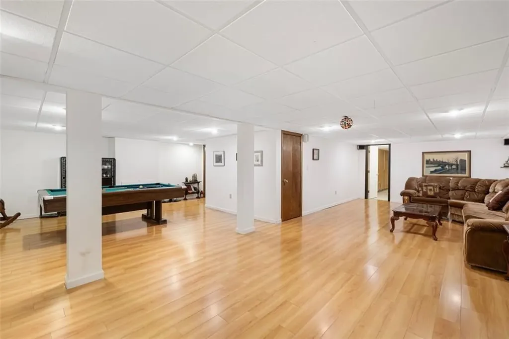 65 Janet Drive Cranston RI 02921