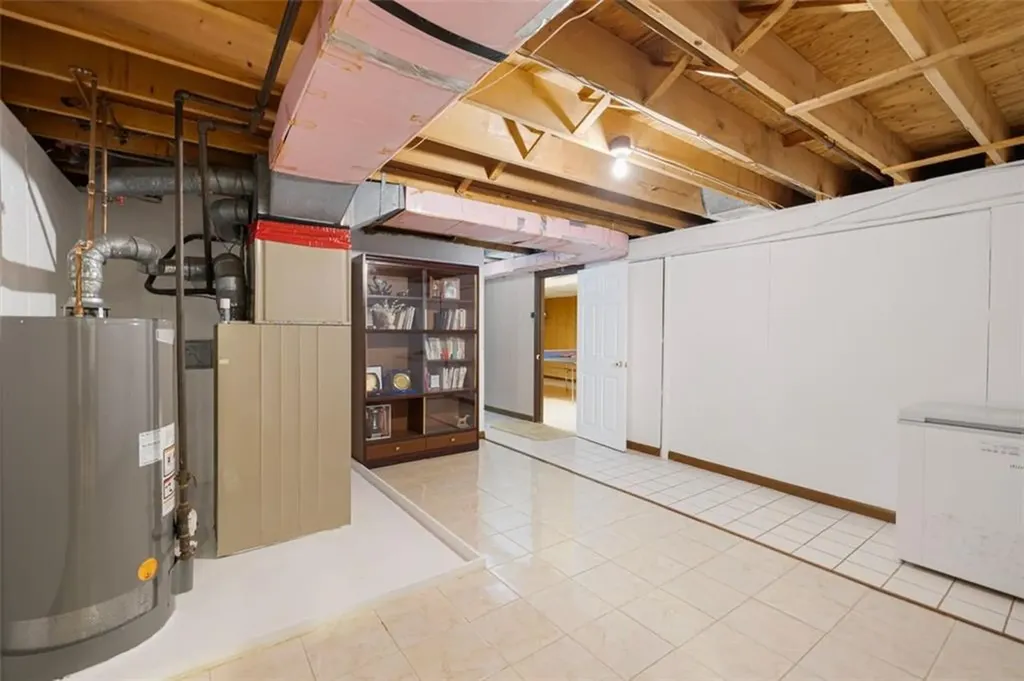 65 Janet Drive Cranston RI 02921