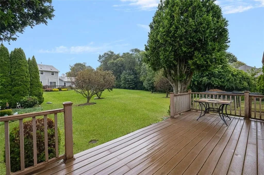 65 Janet Drive Cranston RI 02921