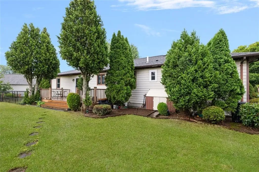 65 Janet Drive Cranston RI 02921